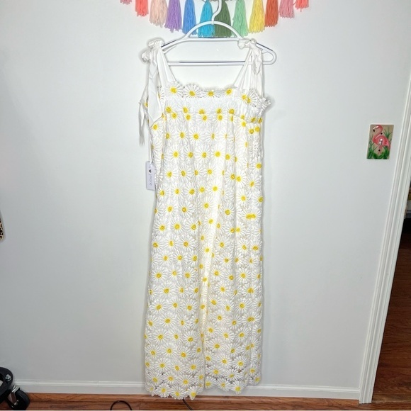 J. Marie Jenna Tie Strap Square Neck White Floral Daisy Lace Shift Midi Dress - Picture 9 of 16